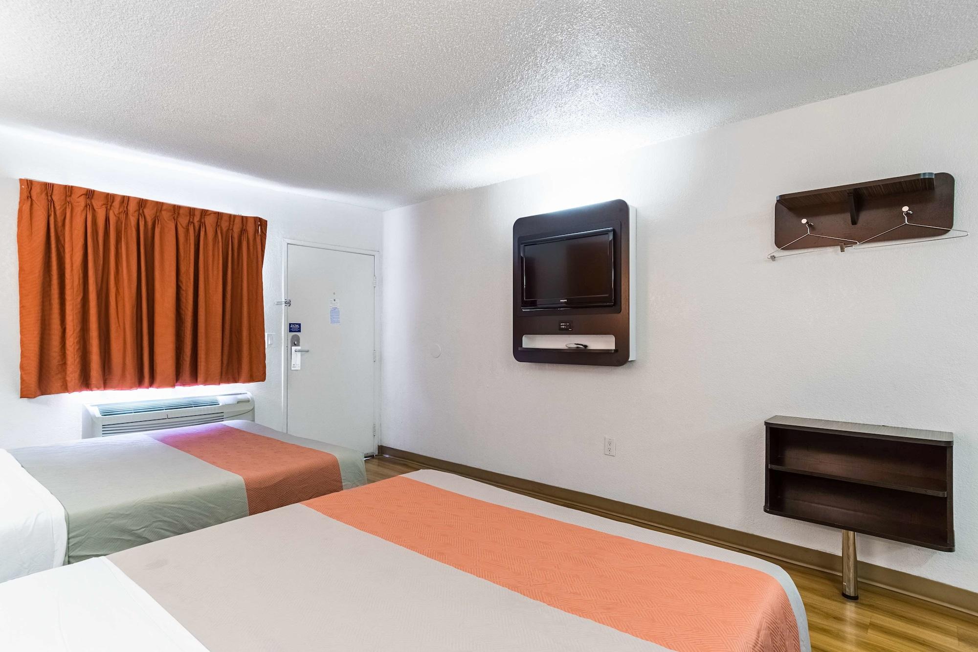 Motel 6-Long Beach, Ca - International City Extérieur photo